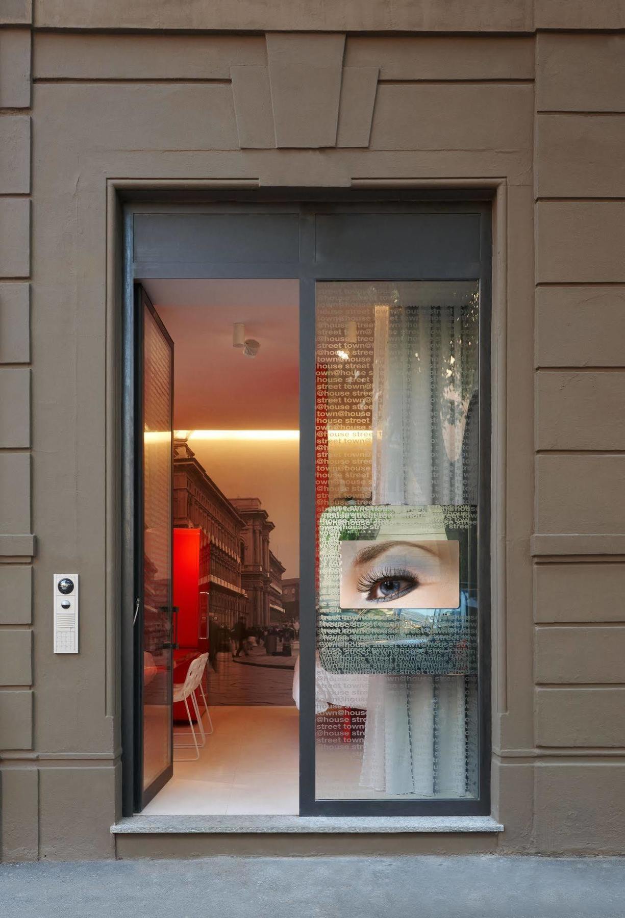 Th Street Milano Hotell Exteriör bild