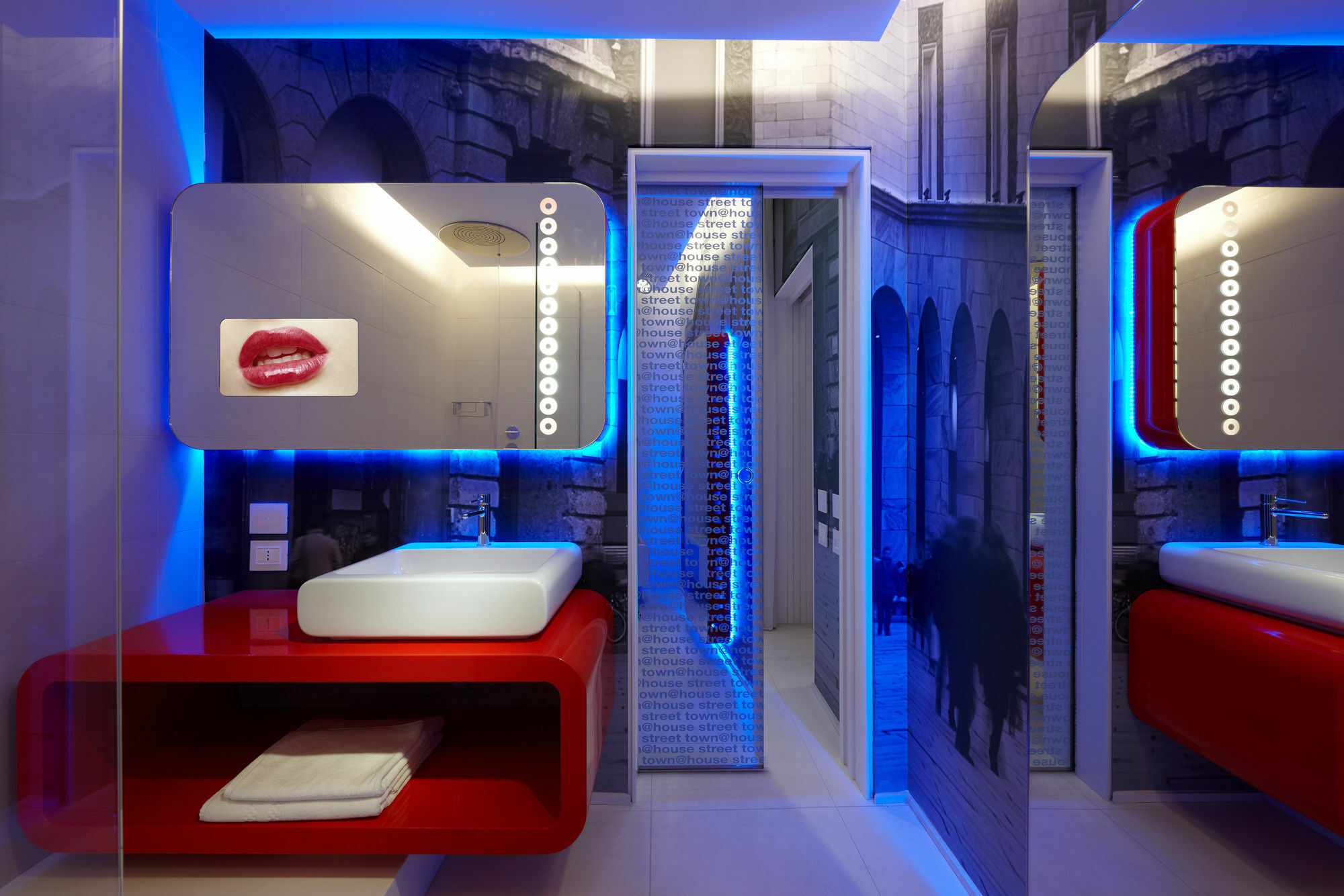 Th Street Milano Hotell Exteriör bild