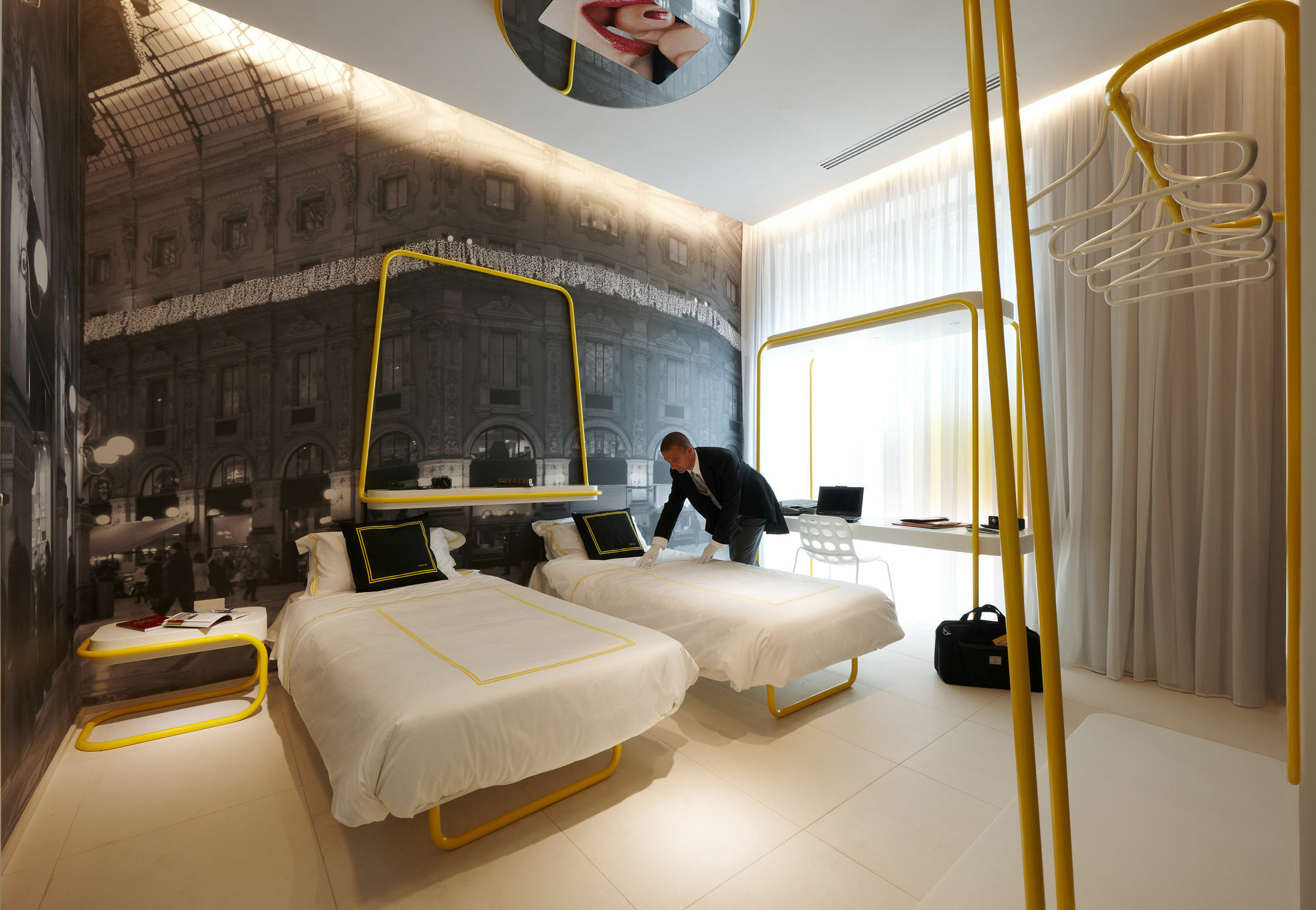 Th Street Milano Hotell Exteriör bild